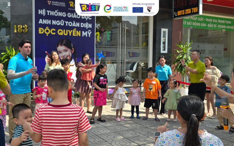 Câu lạc bộ tiếng Anh miễn phí cho trẻ từ 3-12 tuổi